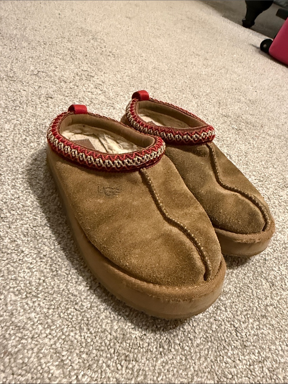 UGG Kids Chestnut Suede Slip-On Clog with Red Trim Braiding